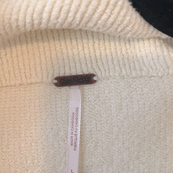 Free people Ivory Ottoman Slouchy Tunic size large - Picture 6 of 7